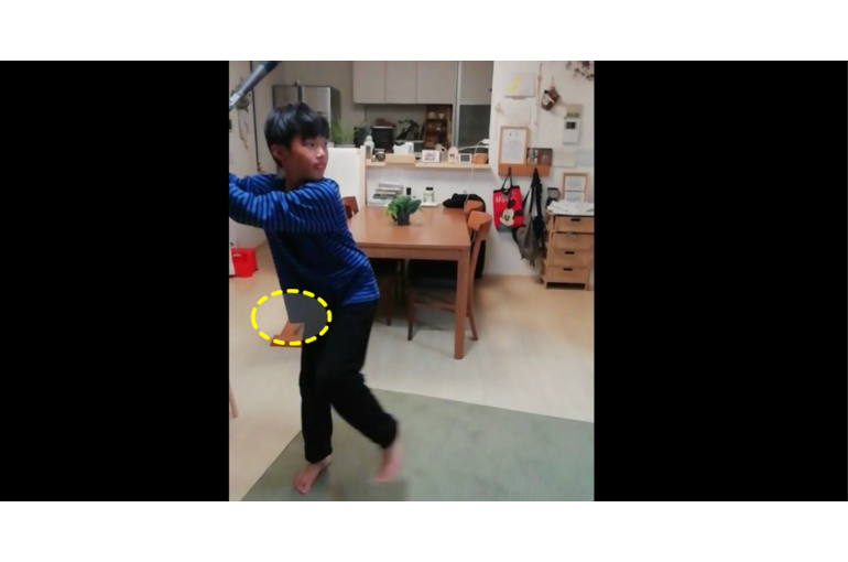 バッティング軸足