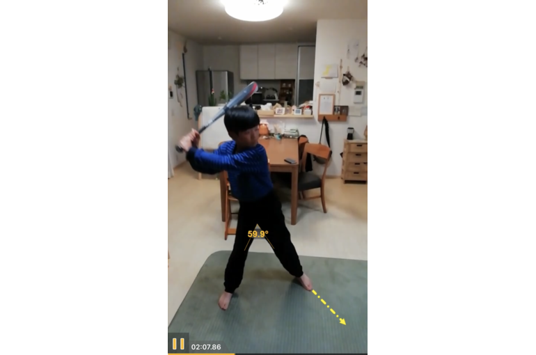 足の開き　大明コーチのオンラインバッティングスクール